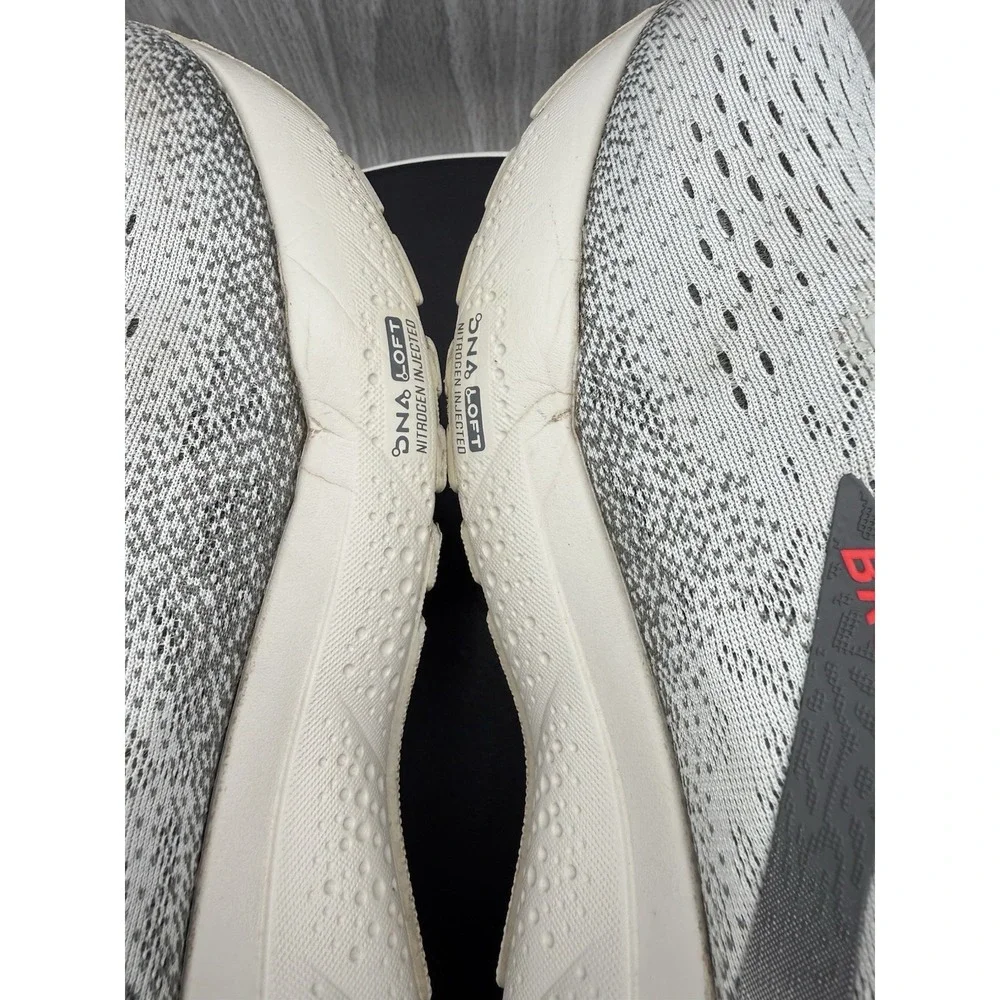 Brooks Ghost 16 Womens Size 10 Running Gray Shoes Athletic Sneakers 1204071B006